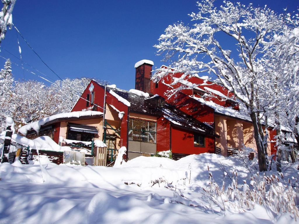 Country Inn Canadian House Myoko Eksteriør billede