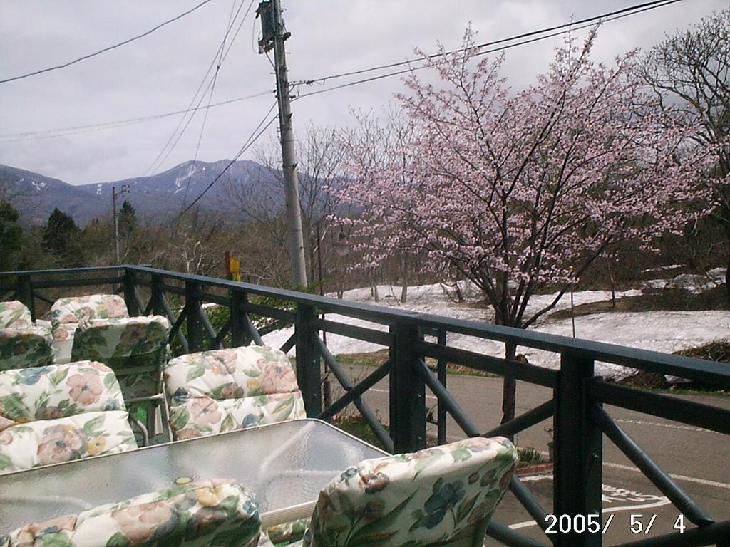 Country Inn Canadian House Myoko Eksteriør billede